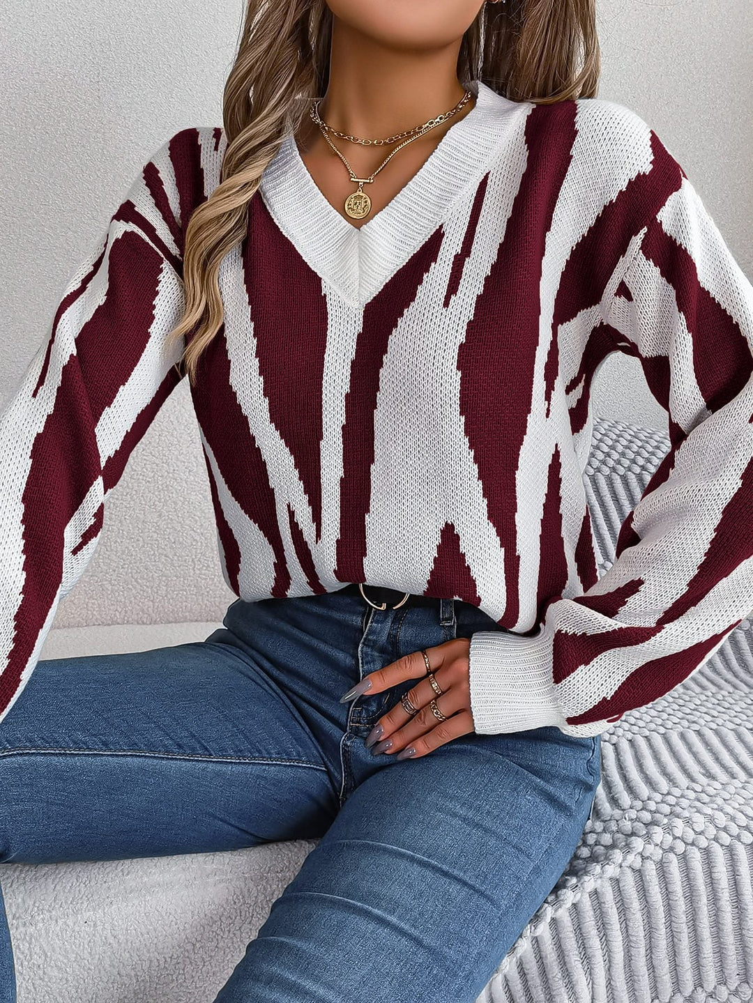 Drune | Strickpullover mit Muster V-ausschnitt Design Trendy und Bequem
