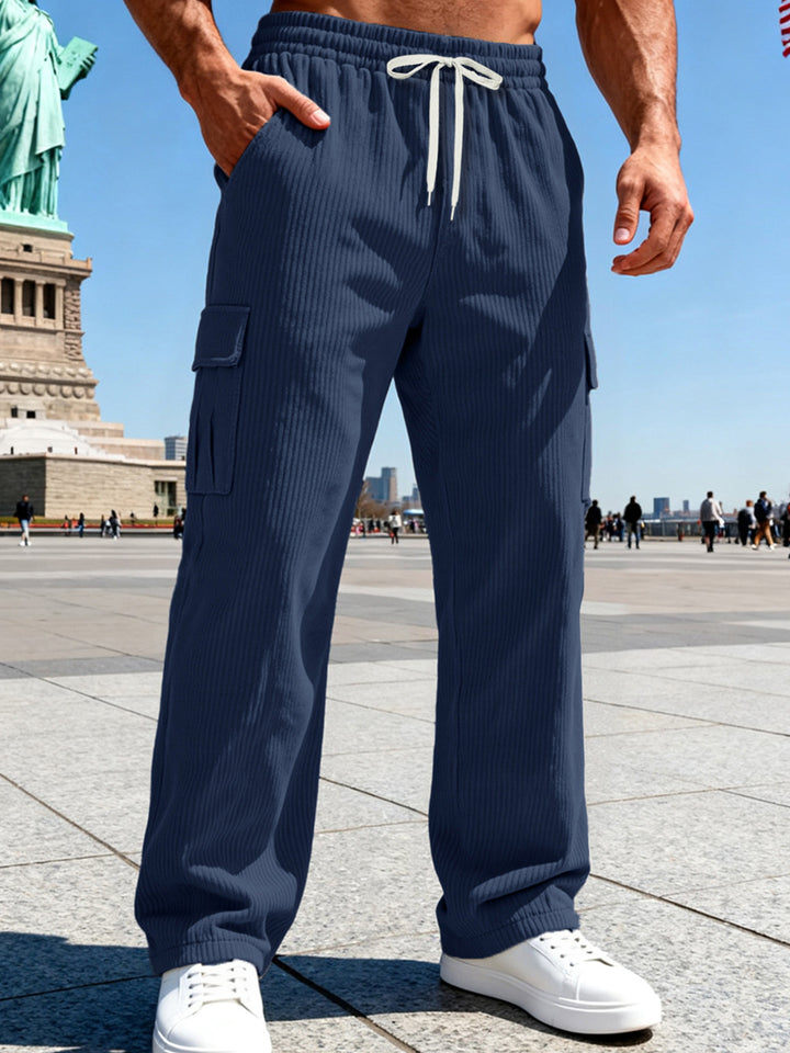 Herren nan gerippte Cargo-Jogginghose mit elastischem Tunnelzugbund und seitlichen Pattentaschen Drune