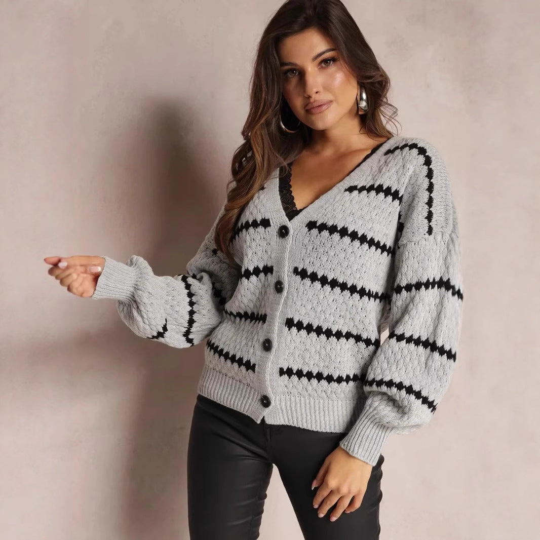 Damen Strickjacke mit markantem Muster und voluminösen Ärmeln Drune