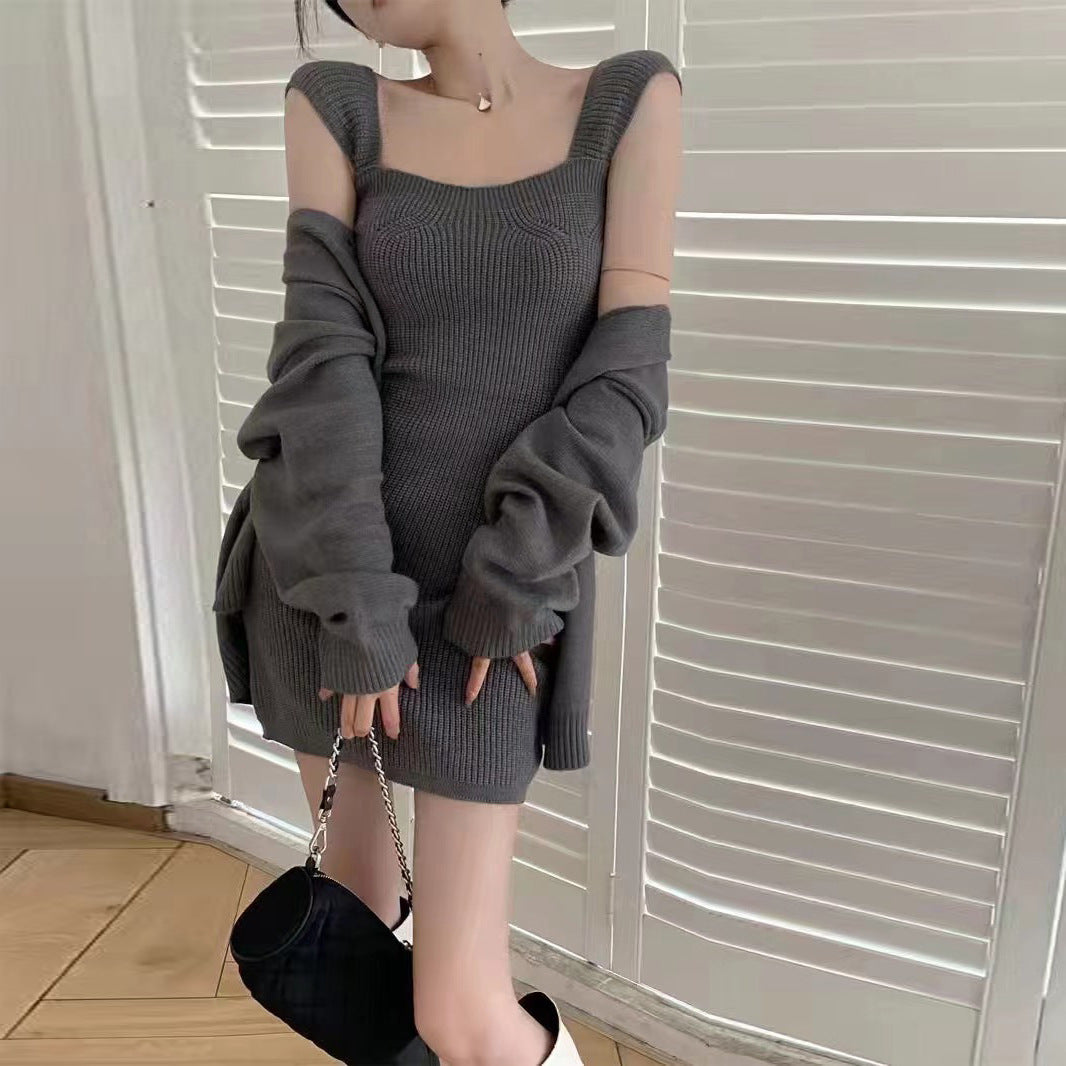 Damen Strickkleid im minimalistischen Design mit abnehmbarer Strickjacke Drune
