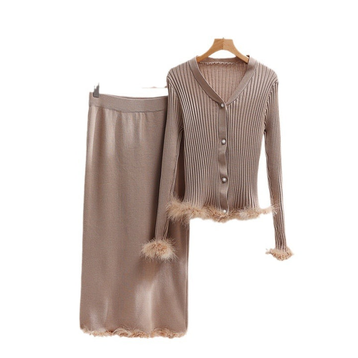 Damen Strickensemble mit feinem Fellbesatz Drune
