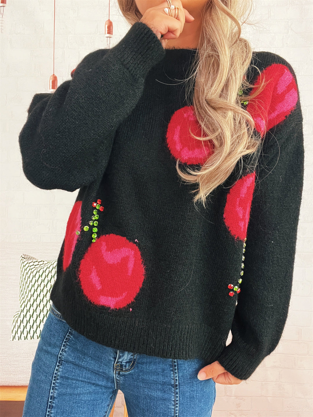 Damen kuscheliger Strickpullover mit floralen Applikationen und funkelnden Akzenten Drune