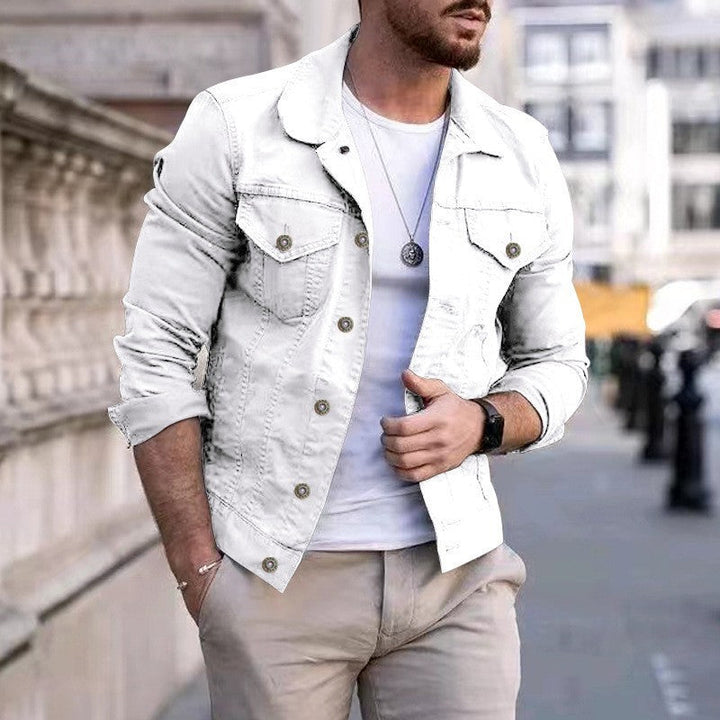 Herren nan taillierte Jeansjacke im Trucker-Stil mit Brusttaschen und Metallknöpfen Drune