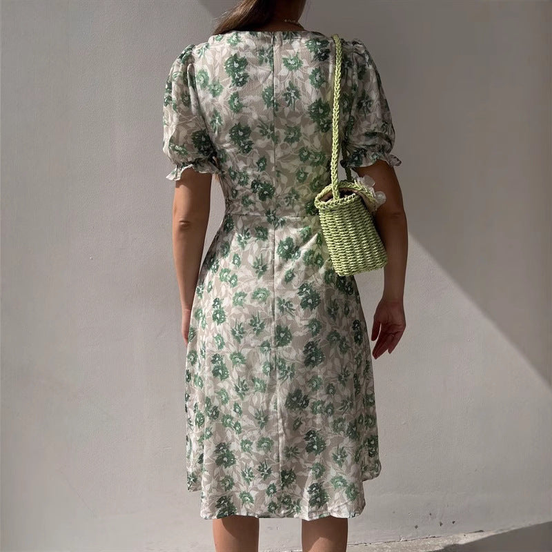Damen Blumenkleid mit gerafften Ärmeln und seitlichem Schlitz Drune