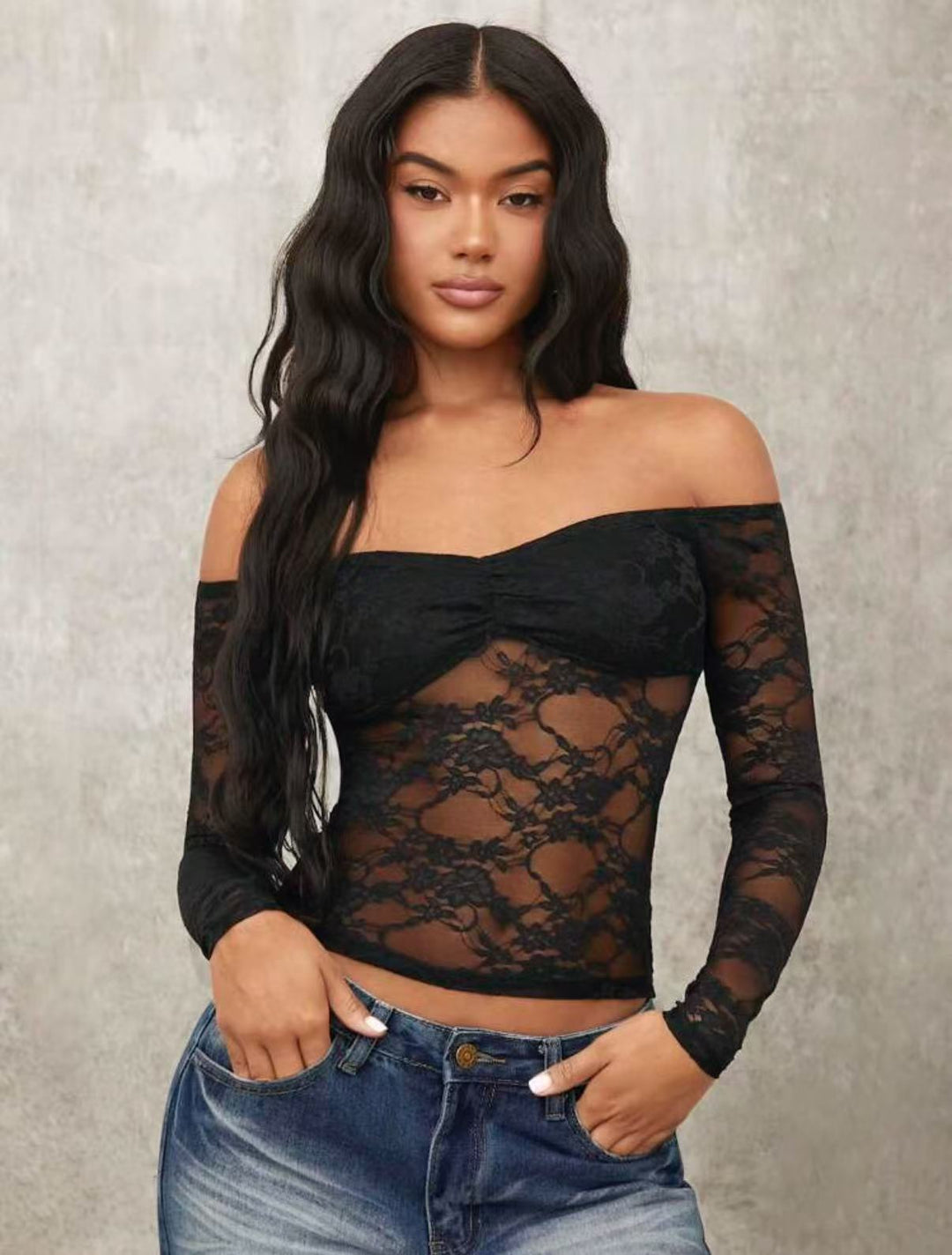 Damen Off-Shoulder Spitzenoberteil mit langen Ärmeln und romantischen Details Drune