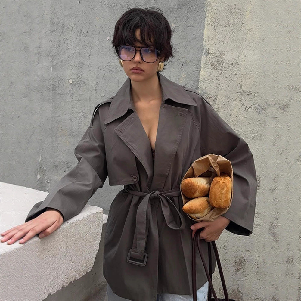 Damen modische Trenchcoat-Jacke mit abnehmbarem Gürtel und oversized Schnitt Drune