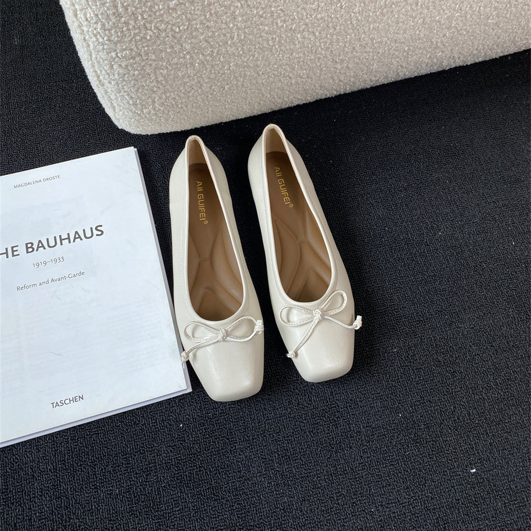 Damen klassisch geschnittene Ballerinas mit zierlichem Schleifenakzent und komfortabler Fußbettung Drune
