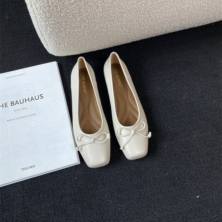 Damen klassisch geschnittene Ballerinas mit zierlichem Schleifenakzent und komfortabler Fußbettung Drune