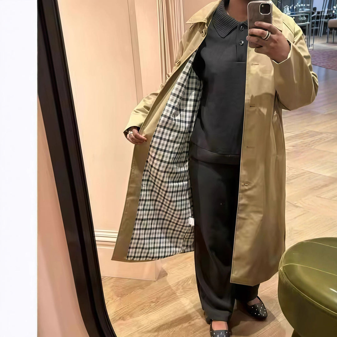 Damen Elegante Trenchcoat mit karierter Innenausstattung und weitgehendem Schnitt Drune