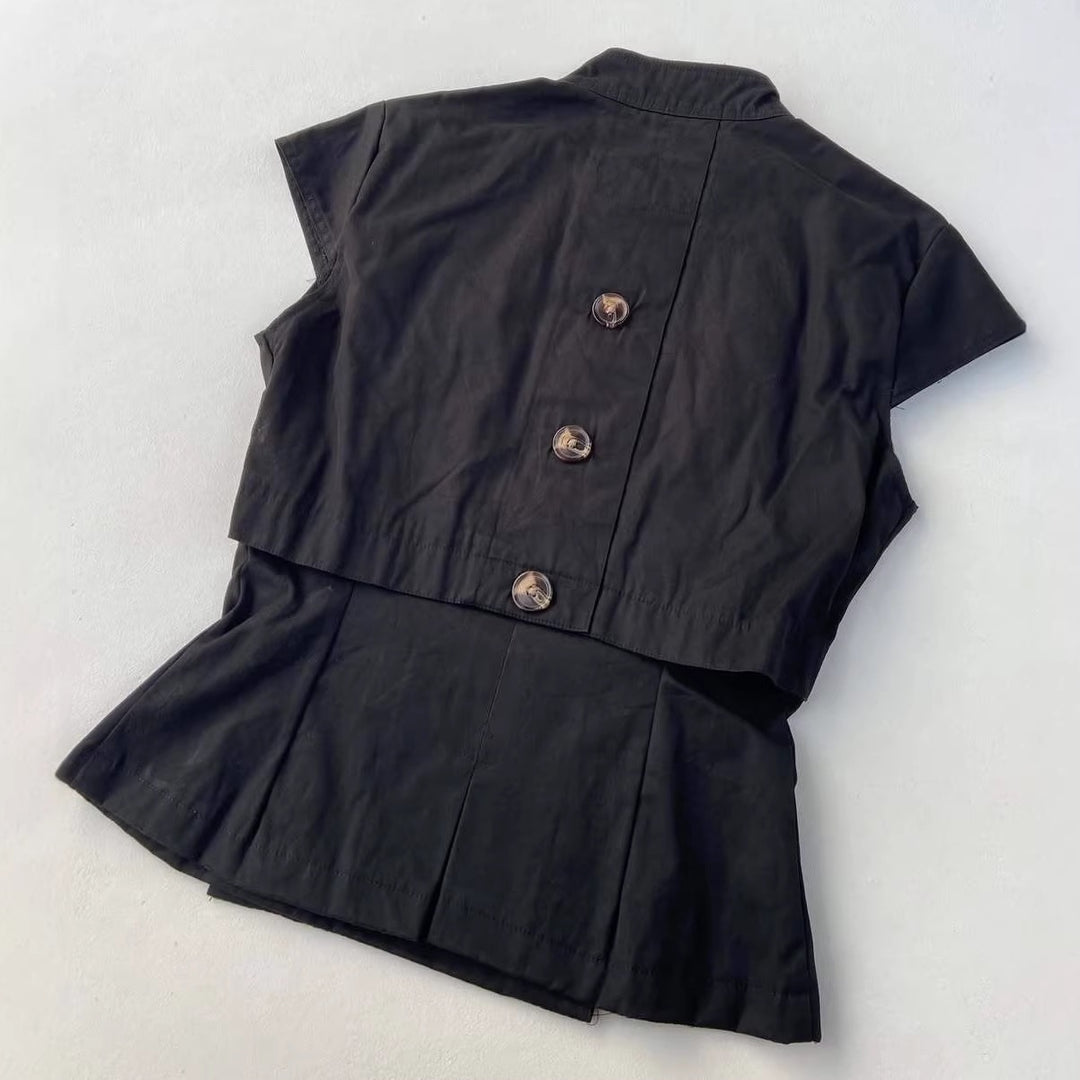 Damen Modisches Kurzarmshirt mit Stehkragen und dezenten Knopfdetails Drune
