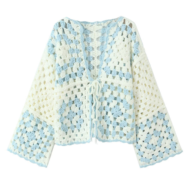 Damen Häkeljacke mit traditionellen Motiven und lässigem Schnitt Drune