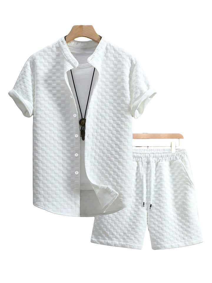 Herren nan zweiteiliges Sommerensemble mit Stehkragen-Hemdjacke und elastischen Komfort-Shorts in geprägter Karo-Textur Drune