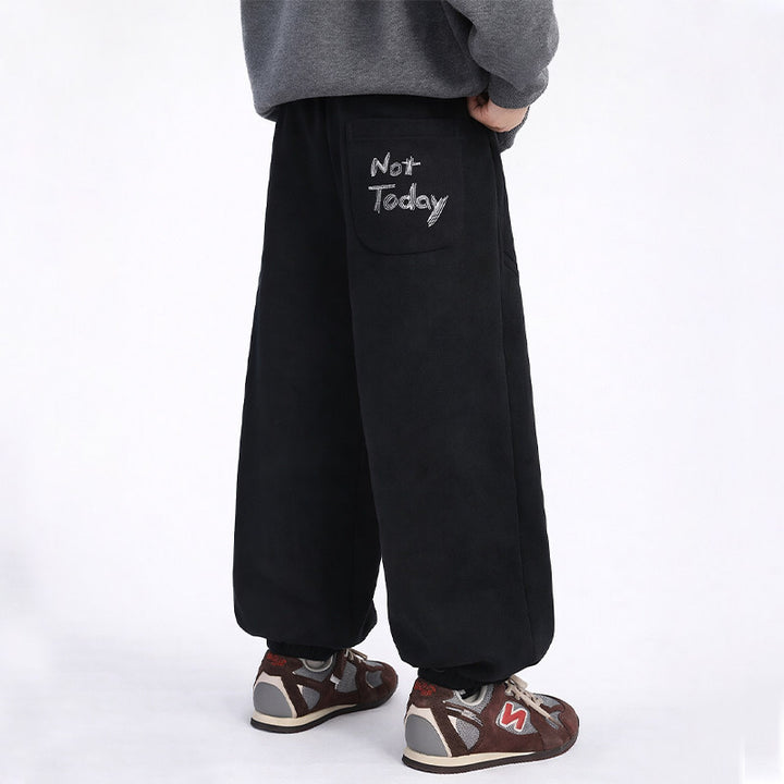 Herren lockere Sweatpants mit einzigartigem Stickmotiv Drune