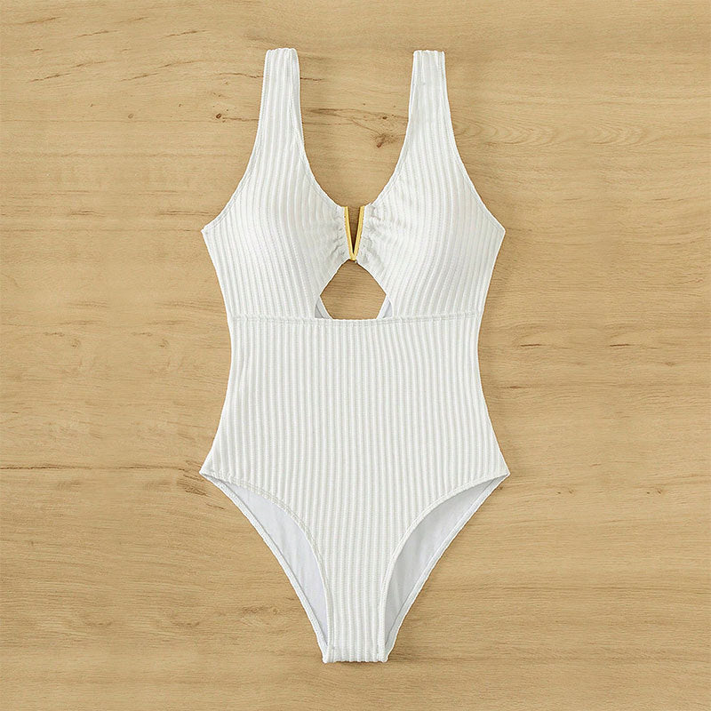 Damen Einteiler Badeanzug mit modernem Cut-Out-Design und strukturiertem Stoff Drune