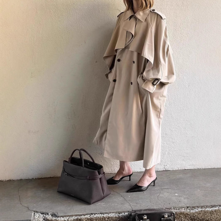Damen Oversized Trenchcoat mit detailreichen Drapierungen und modischem Schnitt Drune