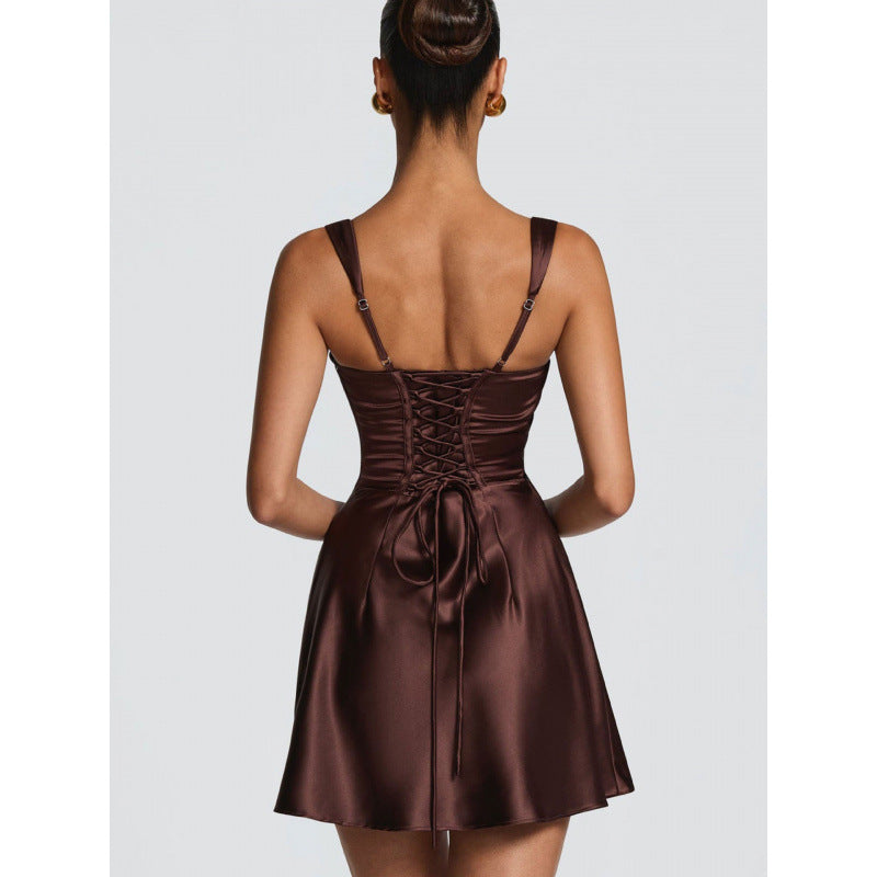 Damen Elegantes Satin-Minikleid mit breiten Schulterriemen Drune