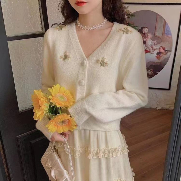 Damen kurzärmlige Strickjacke mit floralem Design Drune