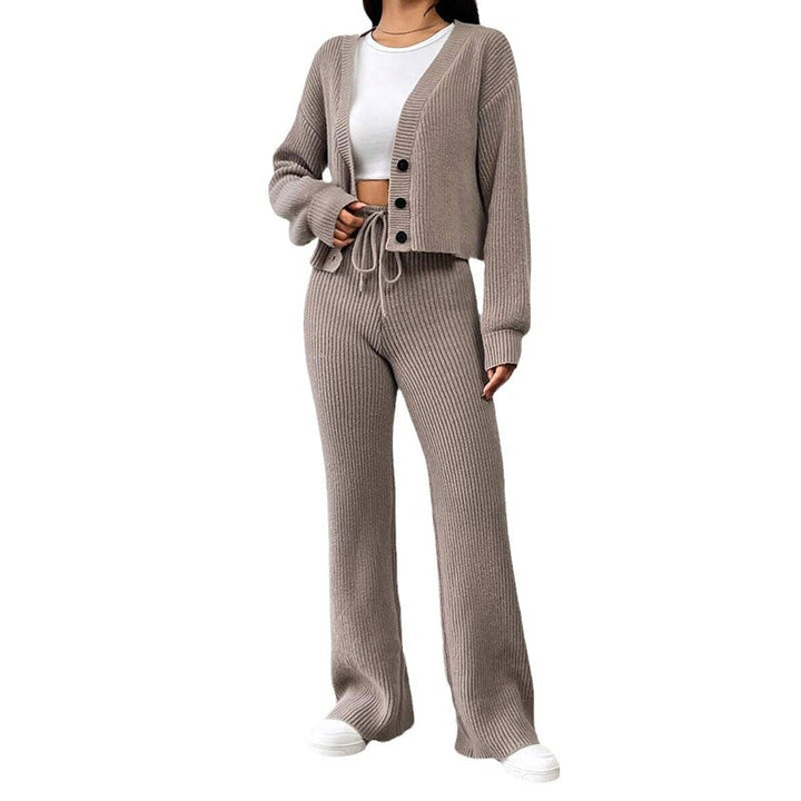Damen Set aus weichem Strick mit lässiger Hose und Crop-Cardigan Drune