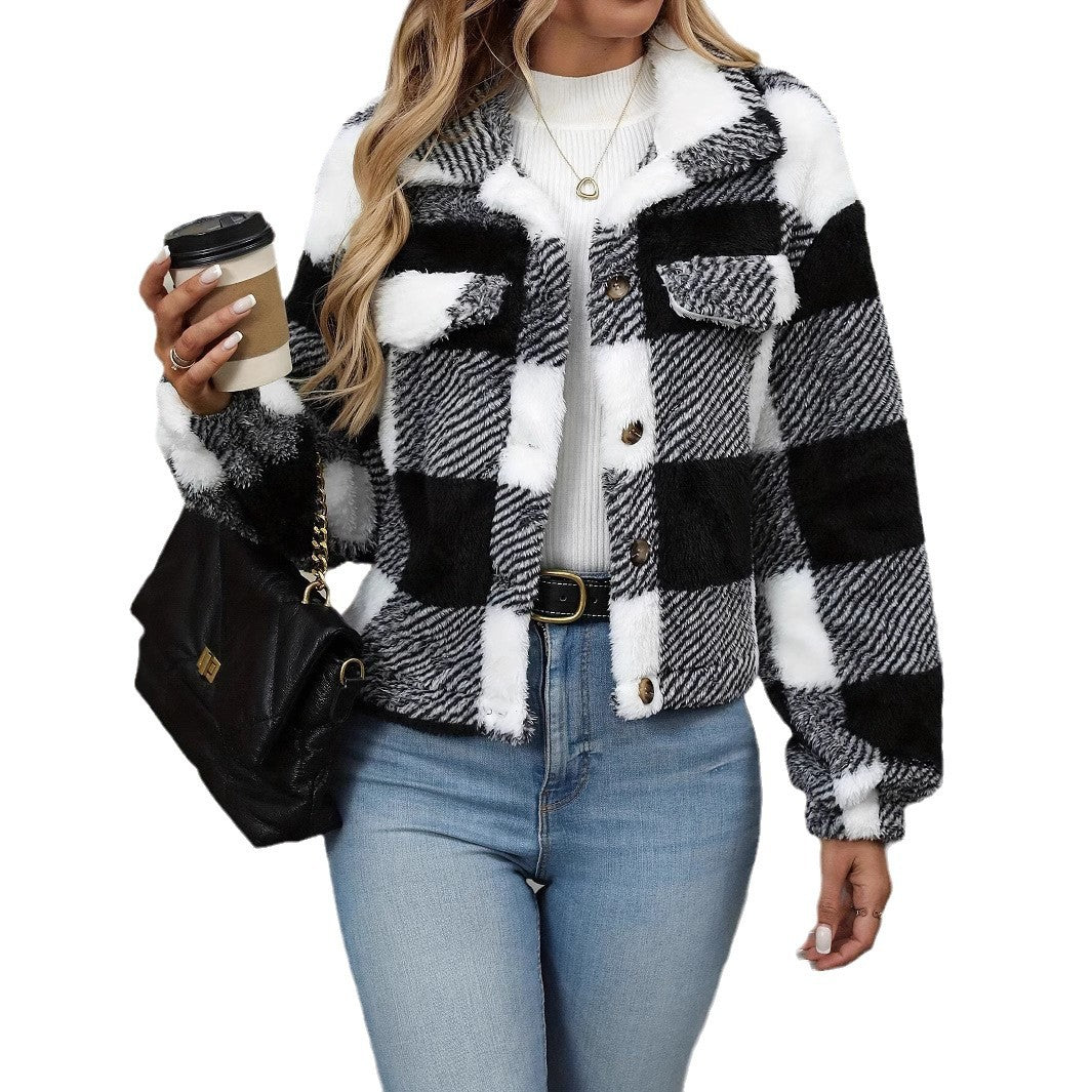 Damen Plüschjacke im modernen Karodesign mit Taschen und Knopfverschluss Drune