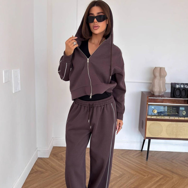 Damen Sportliches Jogging Ensemble mit Kapuze und seitlichen Streifen Drune