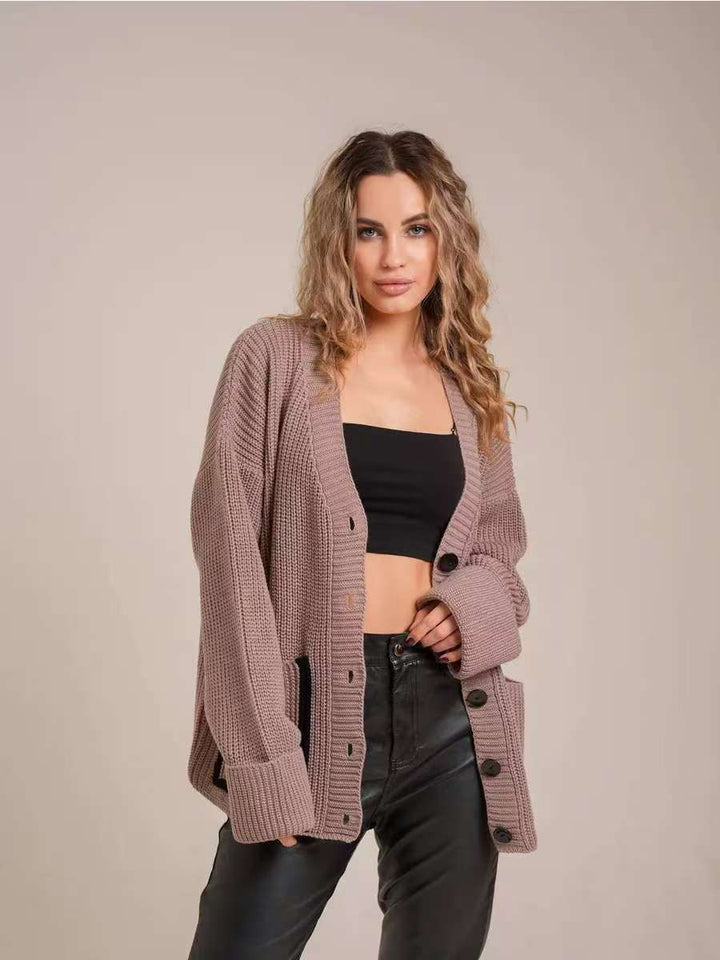 Damen Strickjacke mit knöpfbarem Design und Taschen Drune
