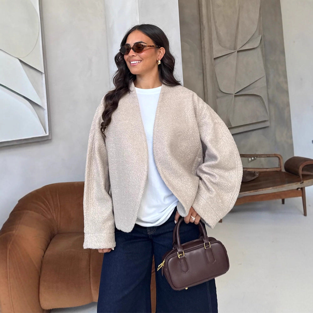 Damen oversized Wolljacke mit eleganten Detail Drune