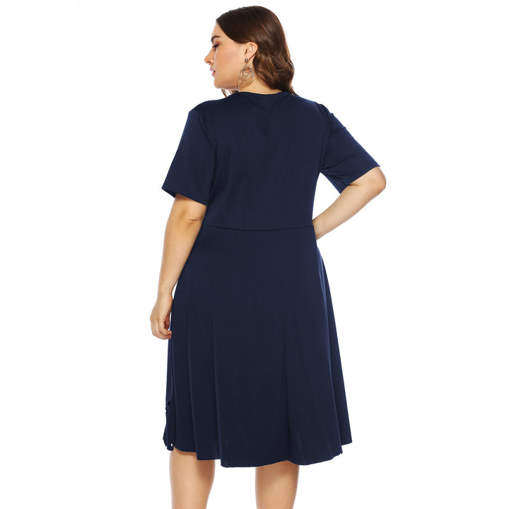 Damen elegantes Kleid mit Ausschnitt und Rüschensaum Drune