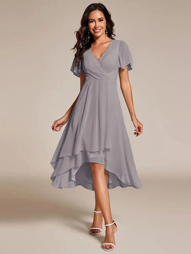 Damen elegantes Midikleid mit fließendem Stoff und asymmetrischen Ärmeln Drune