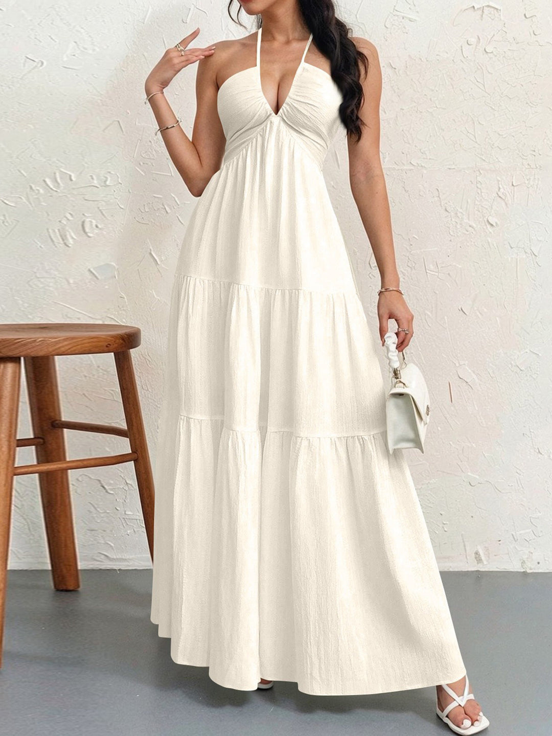 Damen Maxikleid mit tiefem V-Ausschnitt und luftiger Silhouette Drune