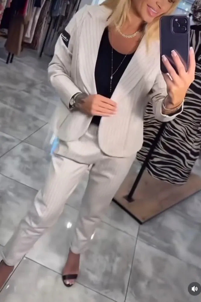 Damen Elegantes Blazer-Ensemble mit modischen Streifen und tailliertem Schnitt Drune