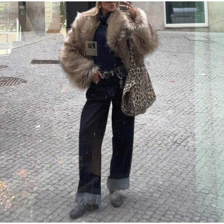 Damen luxuriöse Kunstfelljacke mit funkelndem Detail Drune