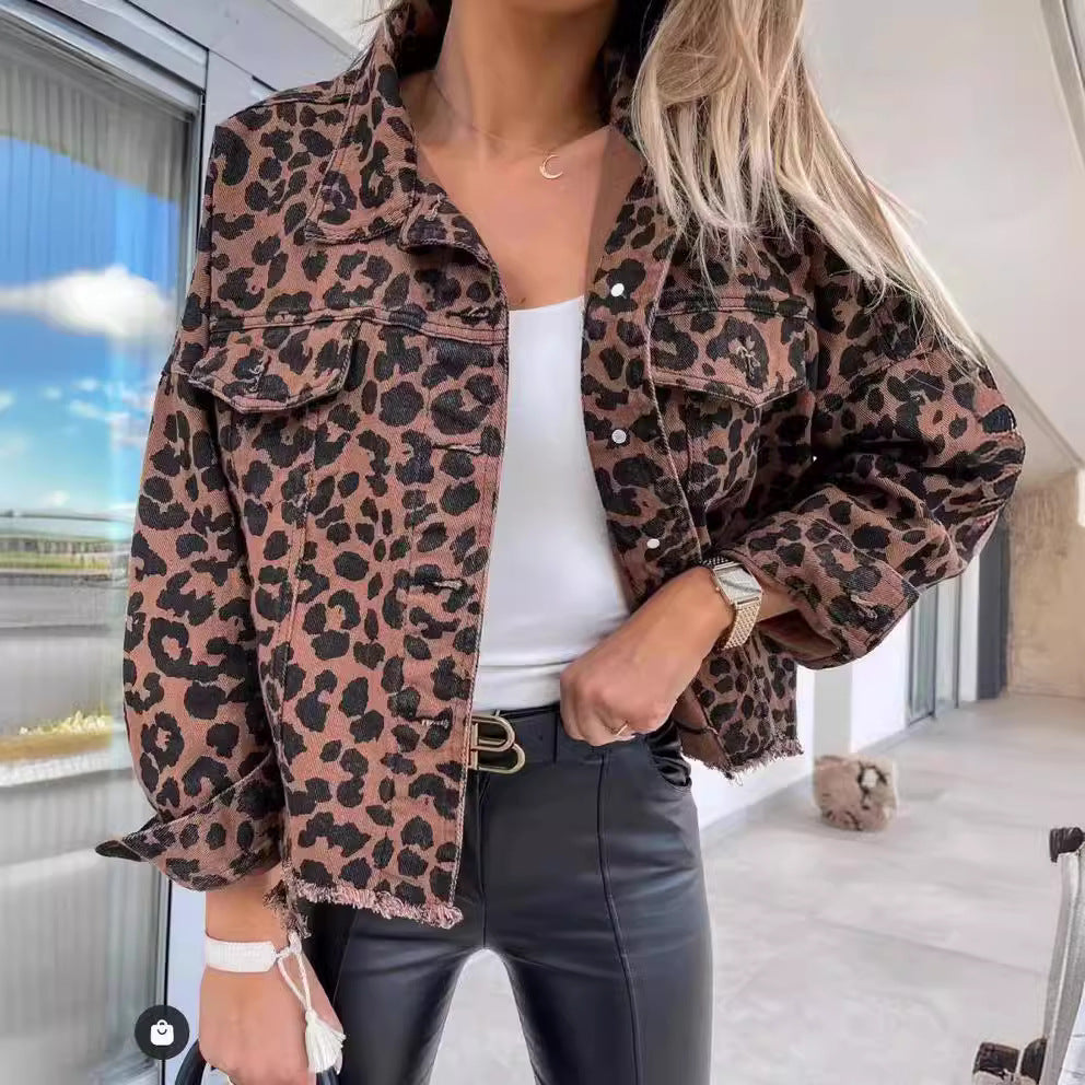 Damen Denimjacke im Leo-Design mit lässigem Schnitt und Fransenabschluss Drune
