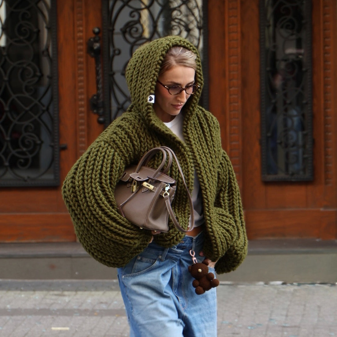 Damen Strickjacke mit oversize Schnitt und Kapuze Drune