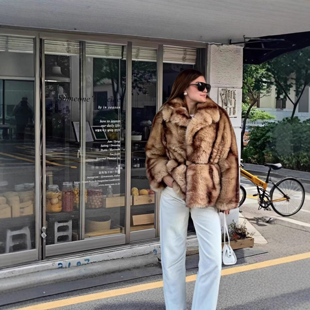Damen Opulente Kunstpelz-Jacke mit Gürtel Drune