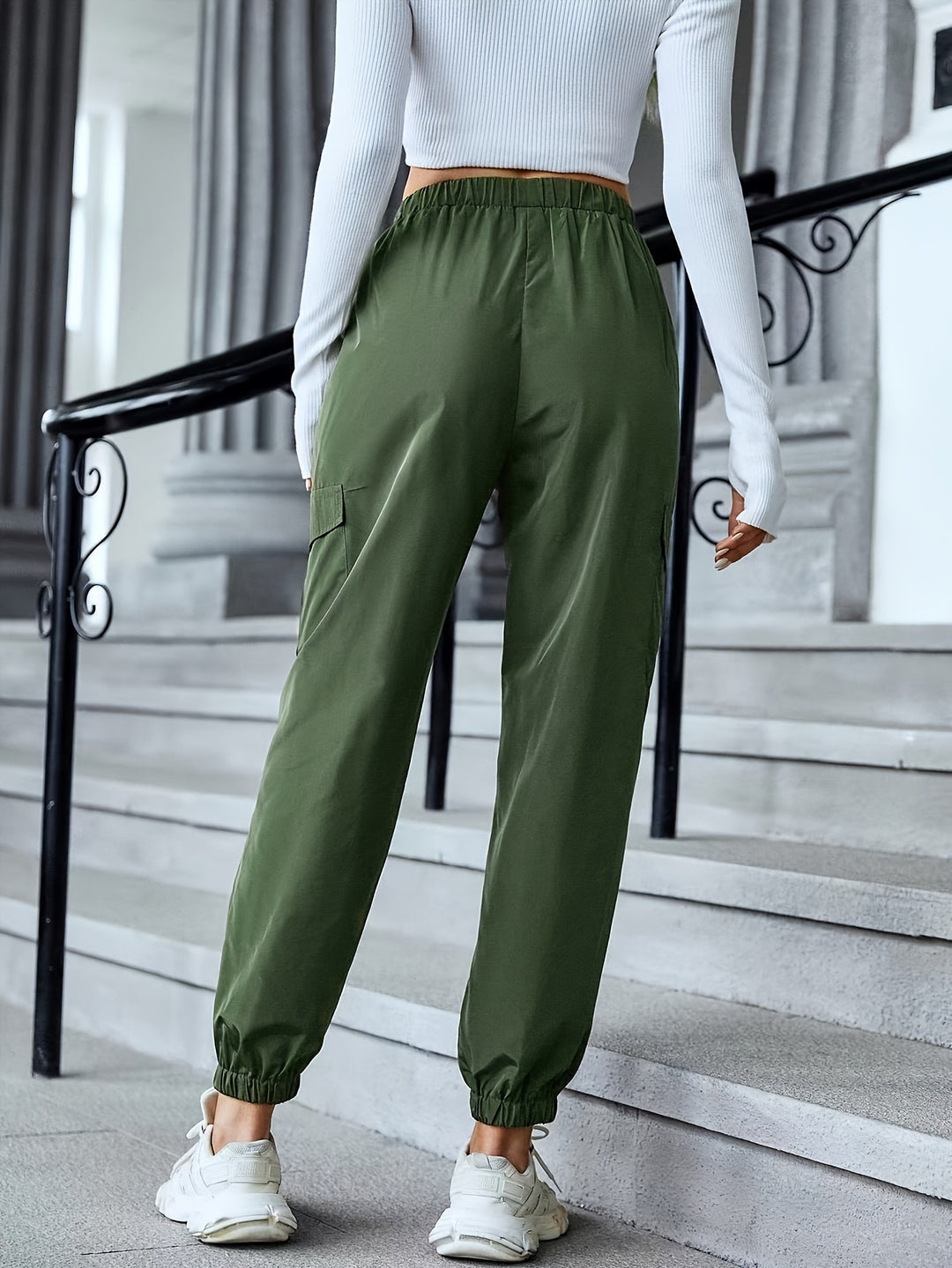 Damen Cargo-Hose mit hohem Bund und praktischen Seitentaschen Drune