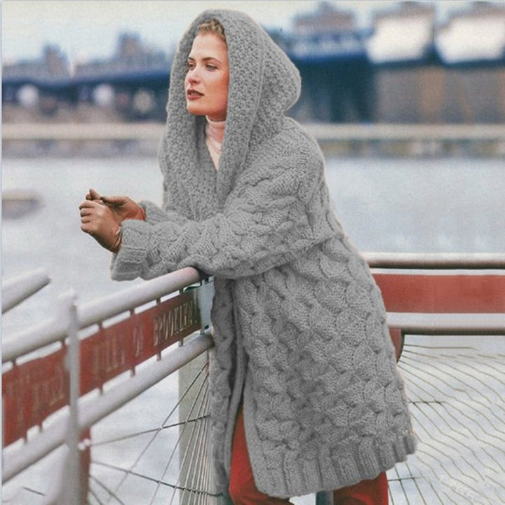 Damen Grobstrickmantel mit Kapuze und voluminösem Design Drune