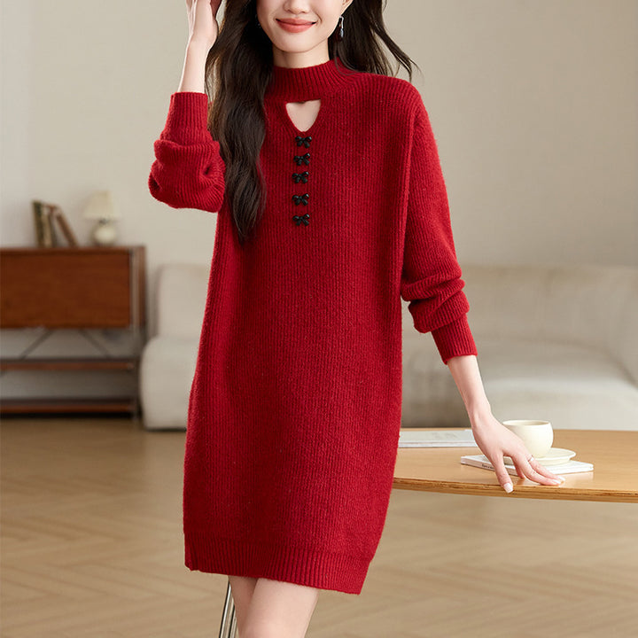 Damen Strickkleid mit modernem Ausschnitt und dekorativen Knopfdetails Drune
