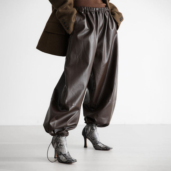 Damen Hochwertige Lederlook Hose mit elastischem Bund und weiten Beinen Drune