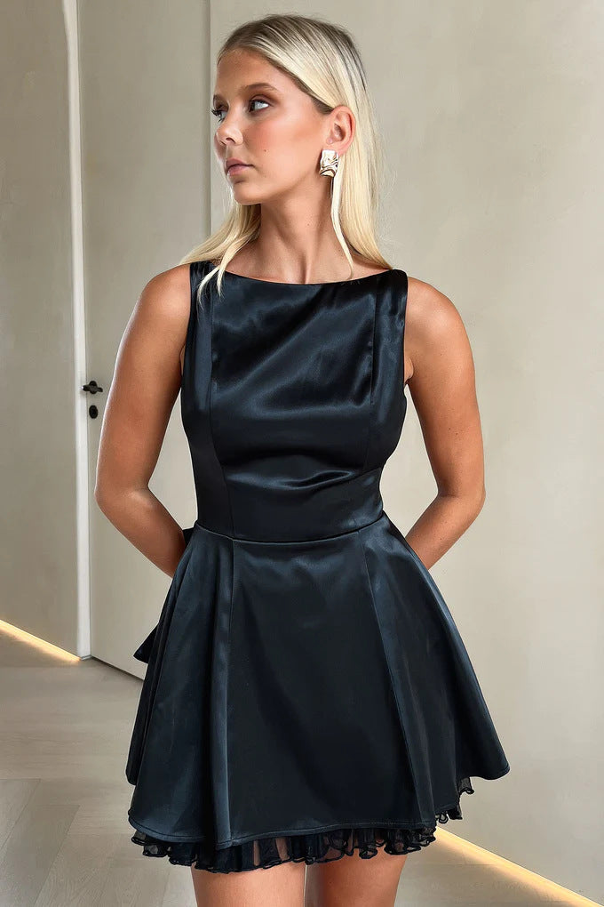 Damen Satin Minikleid mit schwingendem Volant und elegantem Schnitt Drune