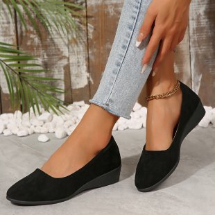 Damen  elegante Ballerina mit leichter Keilsohle und Krokoprägung Drune
