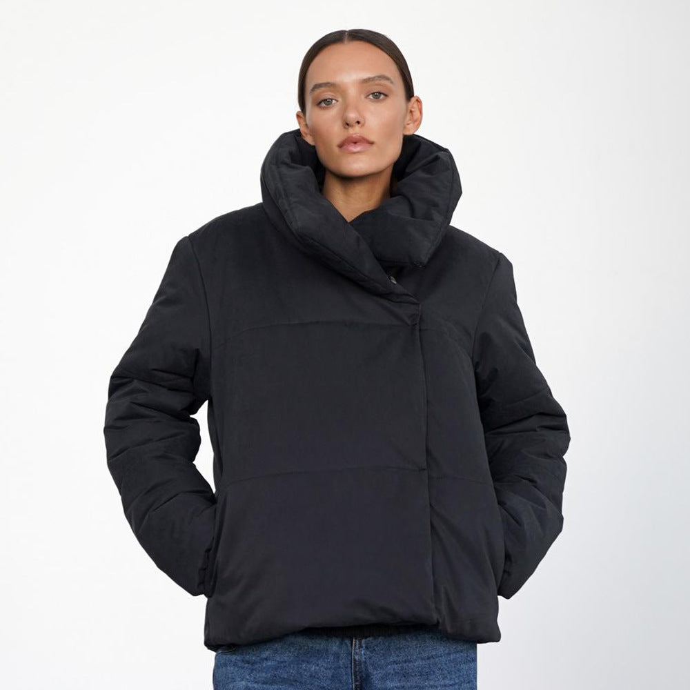 Damen Oversized Daunenjacke mit hohem Kragen und Druckknopfverschluss Drune