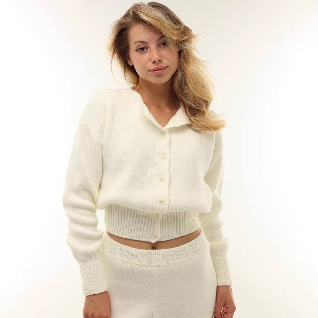 Damen cropped Strickjacke mit feinen Rippdetails und elegantem Knopfverschluss Drune