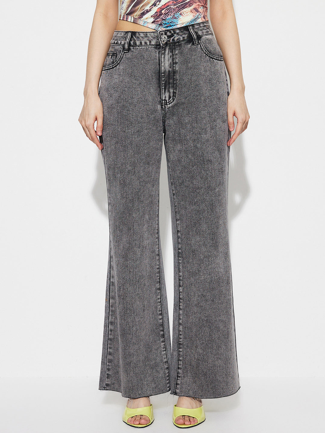 Damen Flared Jeans mit hohem Bund und detaillierten Nähten Drune