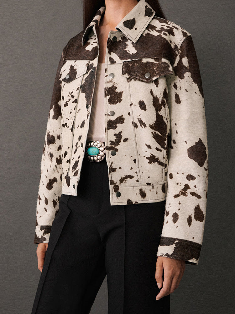 Damen Kurzjacke im modernen Cowhide-Design mit runden Taschen und Druckknöpfen Drune
