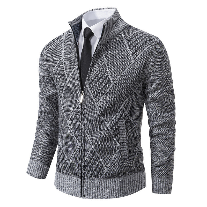 Herren modische Strickjacke mit hohem Kragen und stilvollem Zopfmuster Drune