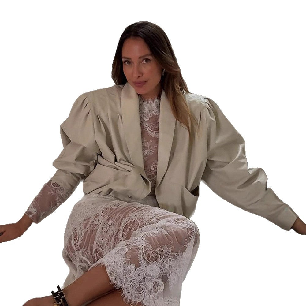 Damen Oversized Blazer mit kunstvollem Schnitt und voluminösen Ärmeln Drune