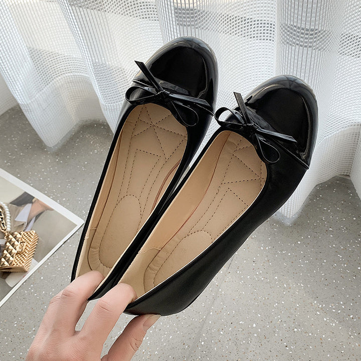 Damen nan verführerische Ballerina-Pumps mit Lackkappenvorderteil und gepolsterter Komfortsohle Drune