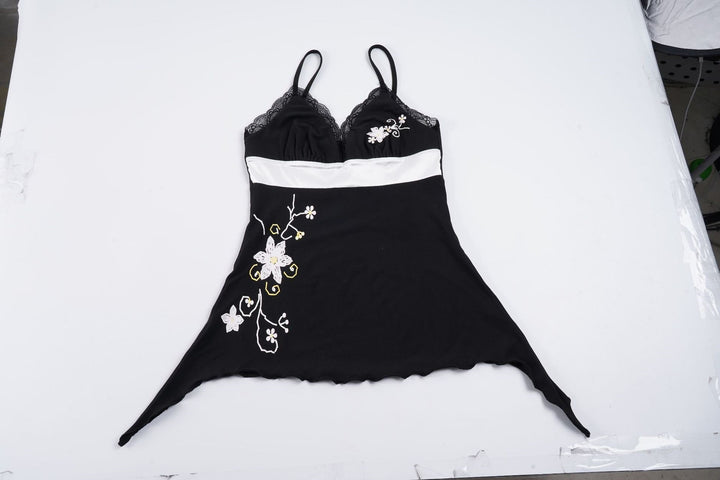 Damen Nachthemd mit floralen Stickdetails und Spitzenverarbeitung Drune