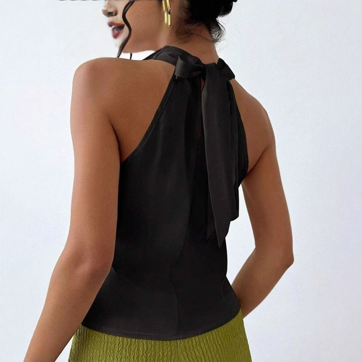 Damen Elegantes Satinoberteil mit schickem Wasserfall-Ausschnitt Drune