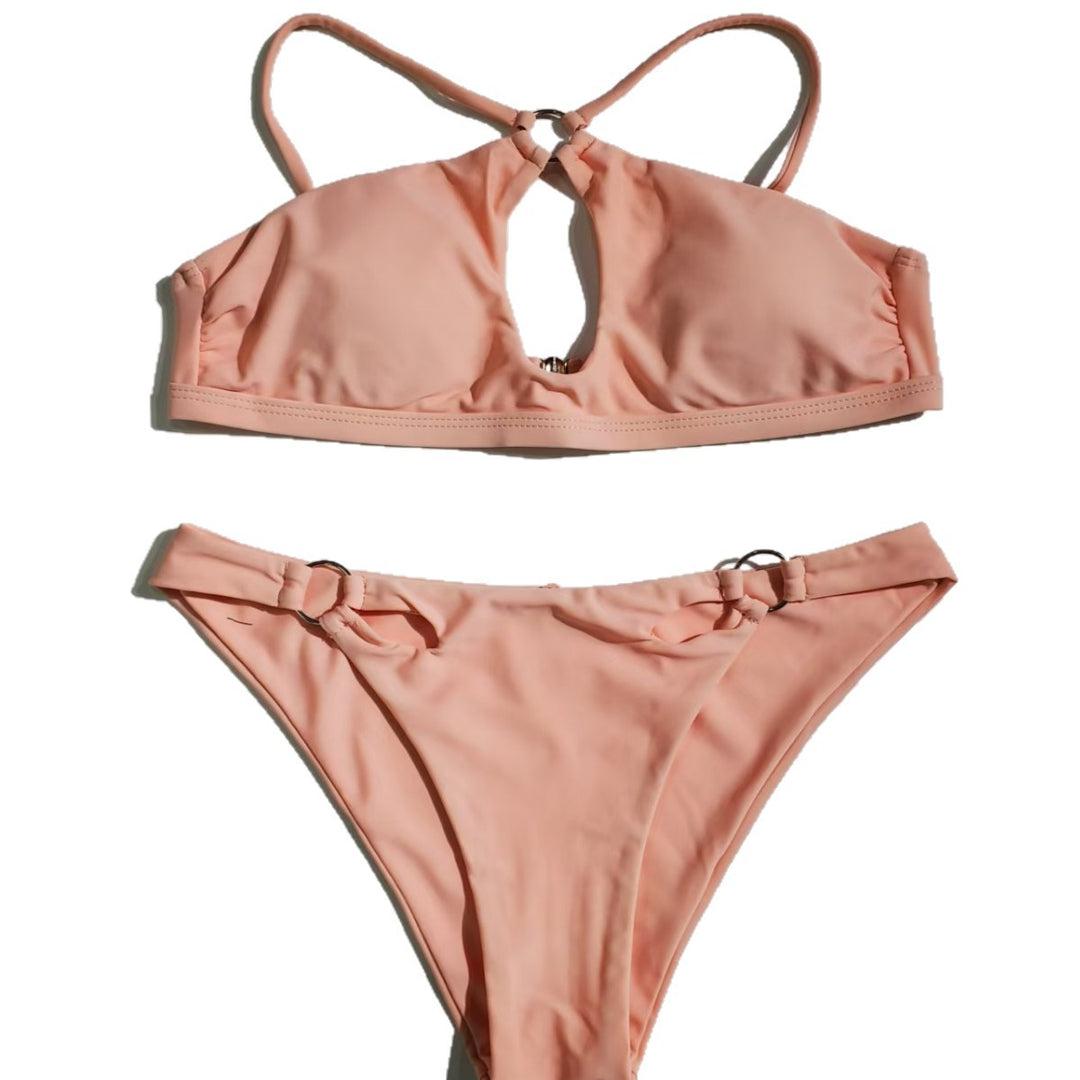 Damen Bikini mit innovativem Ausschnitt und eleganten Ringen Drune